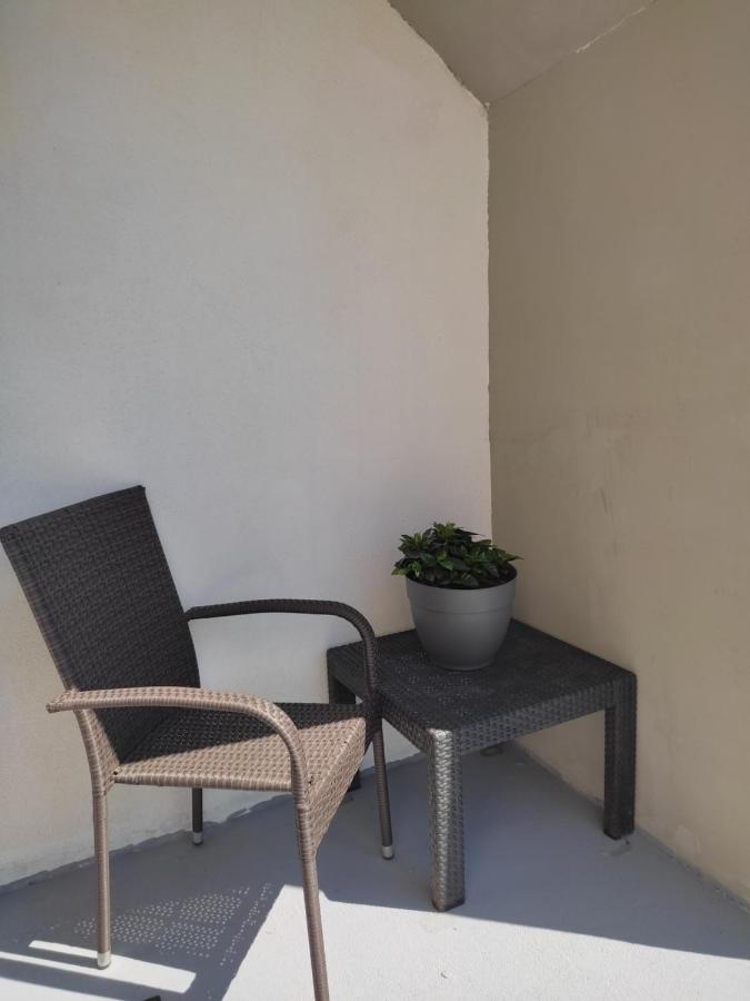 Three Lions Apartment Пула Екстериор снимка